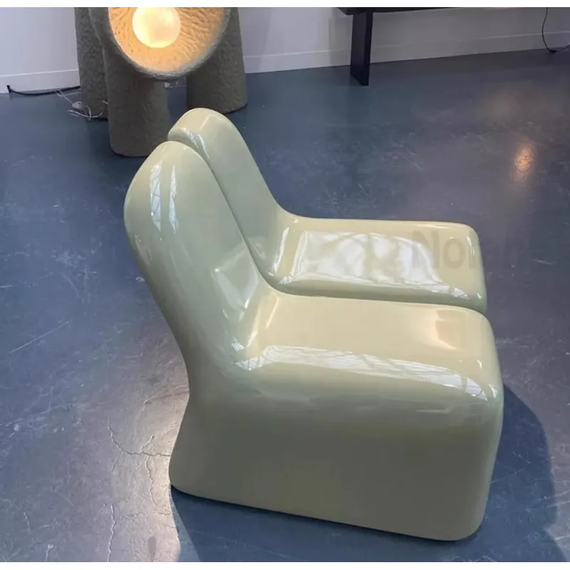 Chair Custom FRP Seating Japan - Power Tools Pink 评论和价格